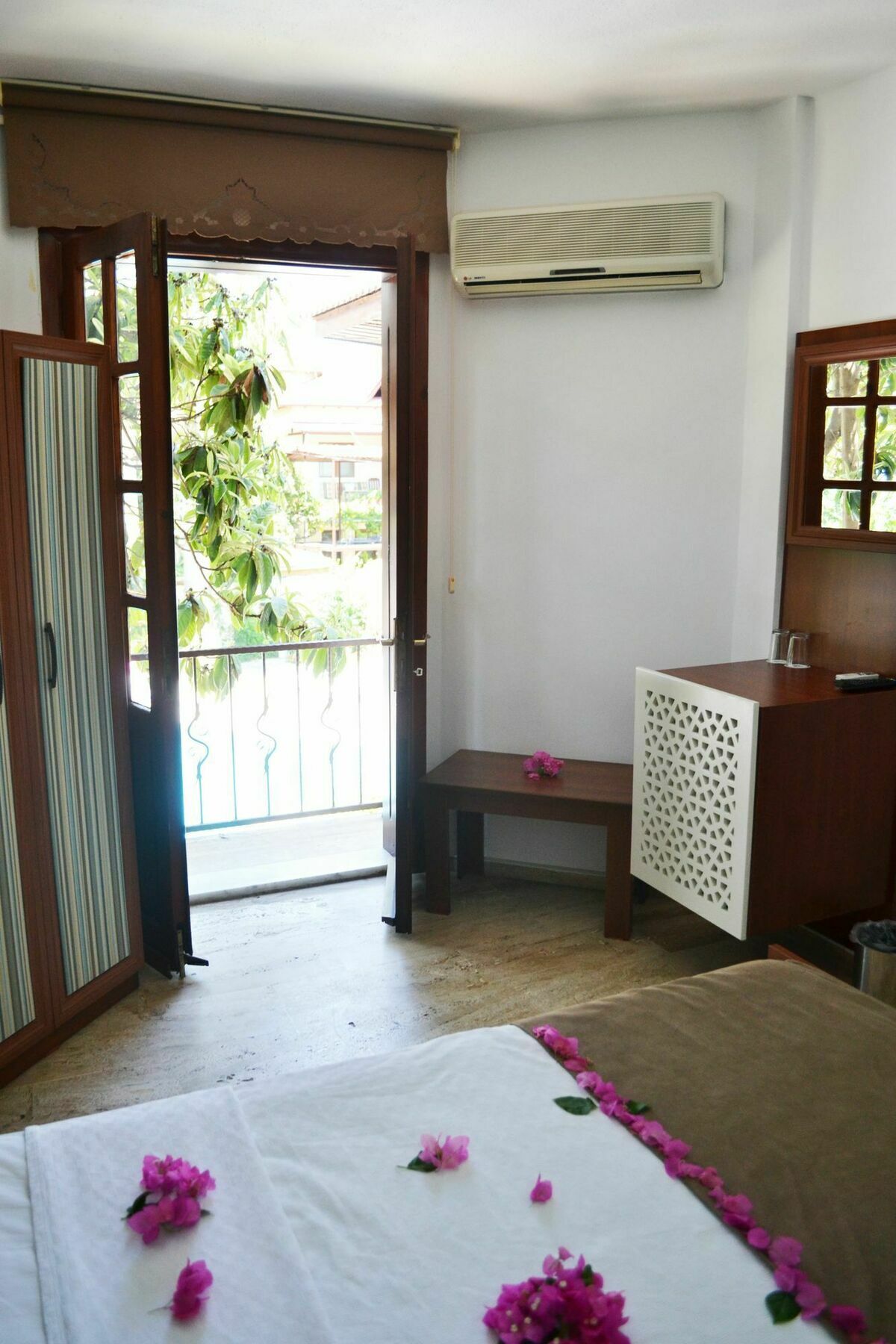 Oskay Hotel Dalyan Esterno foto